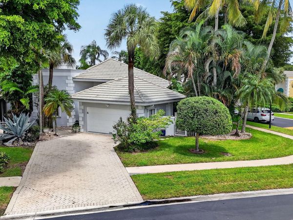7777 TRAVLERS TREE Drive, Boca Raton, FL 33433