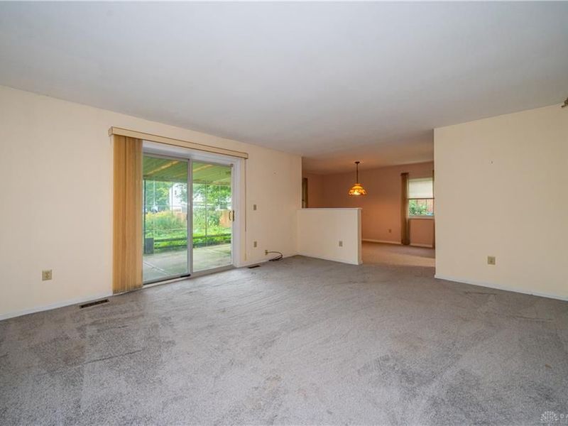 4337 Ridgepath Drive, Dayton, OH 45424 Photo 5
