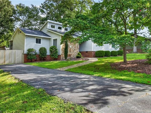 609 Robin Lane, Archdale, NC 27376