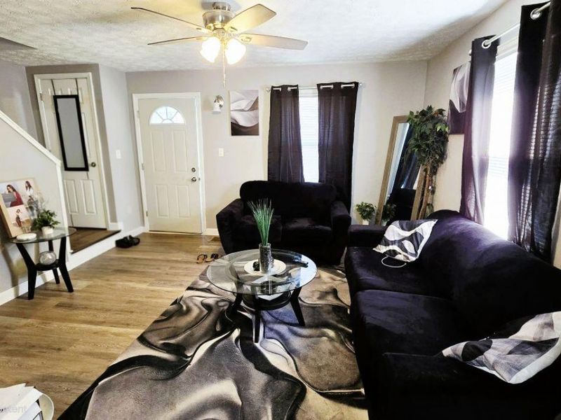 1309-1311 W Cedarview Drive, Springfield, OH 45503 Photo 5