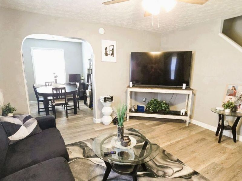 1309-1311 W Cedarview Drive, Springfield, OH 45503 Photo 6