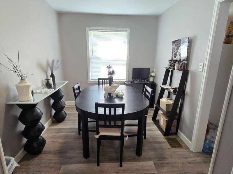 1309-1311 W Cedarview Drive, Springfield, OH 45503 Photo 7