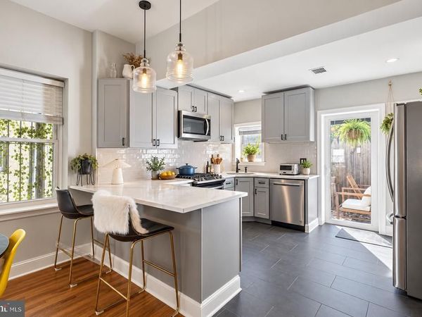 104 ELLSWORTH STREET, PHILADELPHIA, PA 19147