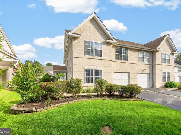 636 ELM STREET, ROYERSFORD, PA 19468
