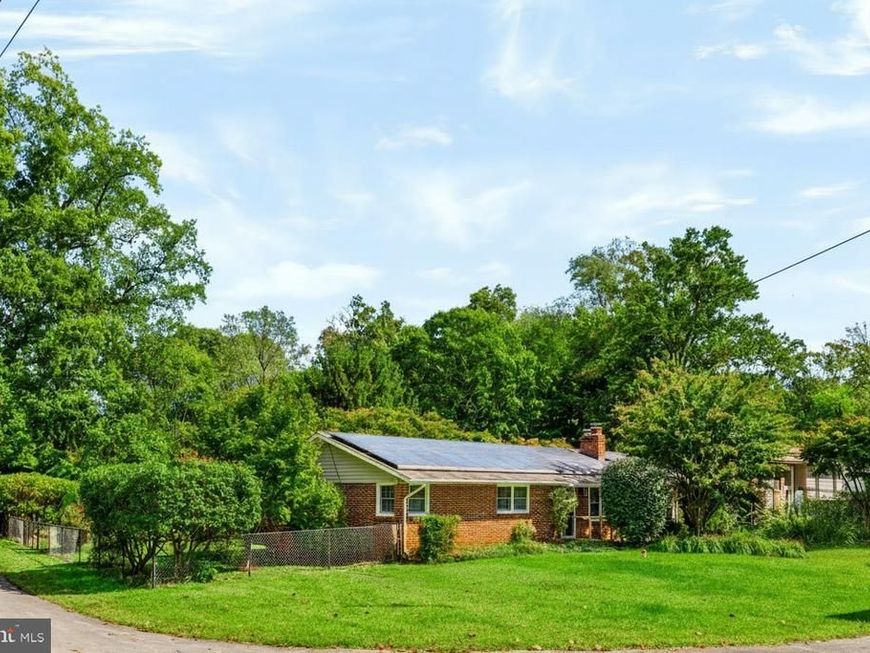 301 Cedar Lane, Annapolis, MD 21403 Main Photo