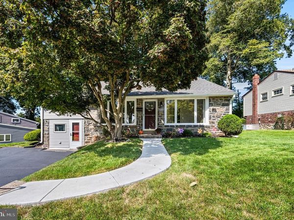 2243 CAMBRIDGE ROAD, BROOMALL, PA 19008