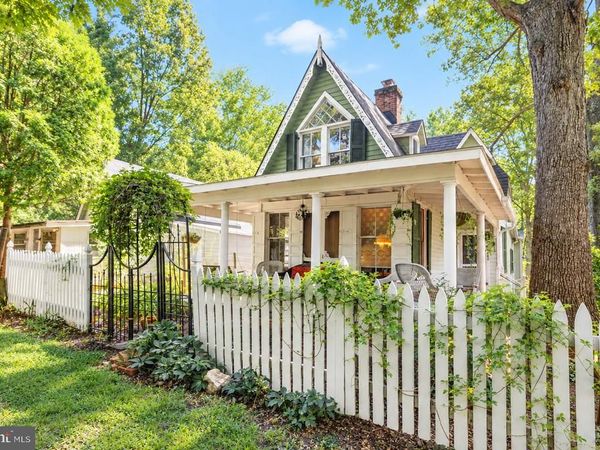 403 6TH AVENUE , WASHINGTON GROVE, MD 20880