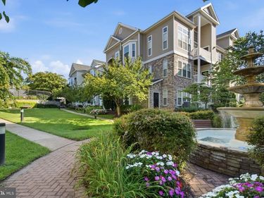 506 SUNSET VIEW TERRACE SE, Unit 304, LEESBURG, VA 20175