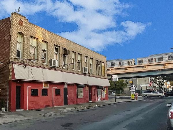 5300 02 MARKET STREET, PHILADELPHIA, PA 19139