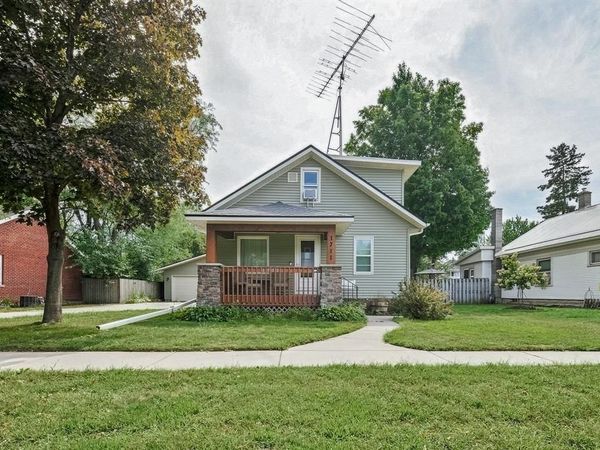 1711 Hayden Avenue, Altoona, WI 54720