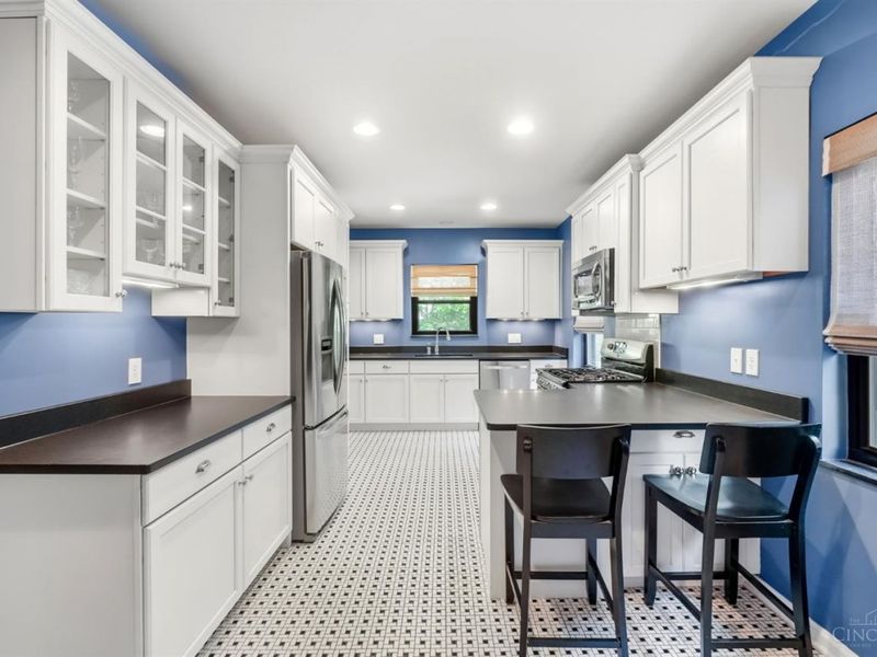 2898 Temple Avenue, Cincinnati, OH 45211 Photo 17