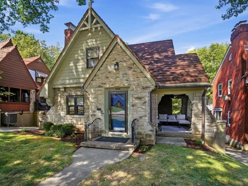 2898 Temple Avenue, Cincinnati, OH 45211 Photo 3