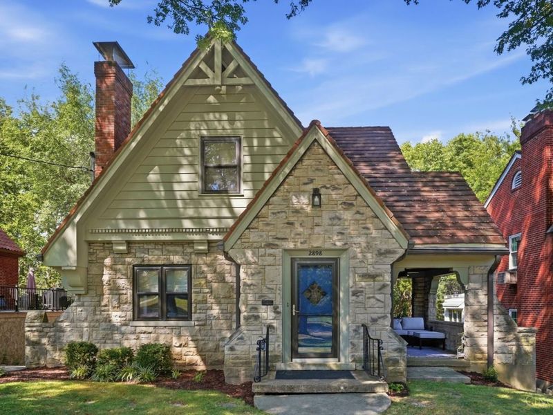 2898 Temple Avenue, Cincinnati, OH 45211 Photo 4