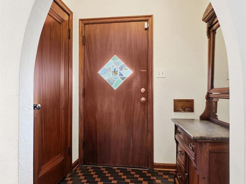 2898 Temple Avenue, Cincinnati, OH 45211 Photo 9