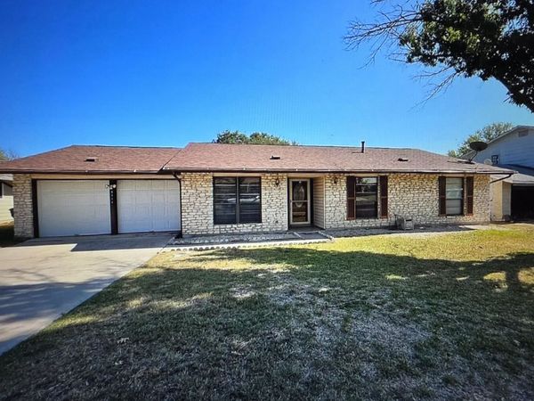 8110 HUNTERS FRST, San Antonio, TX 78239