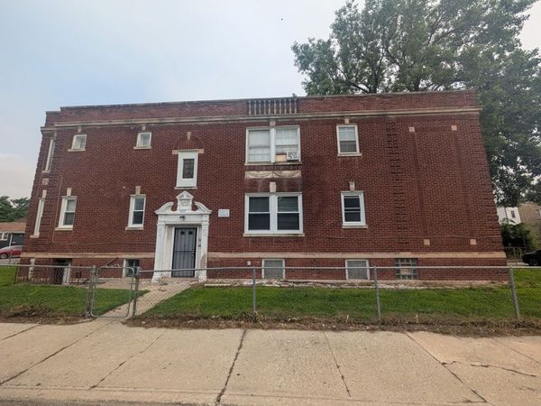 1020 W 68th Street , Unit 1W, Chicago, IL 60621