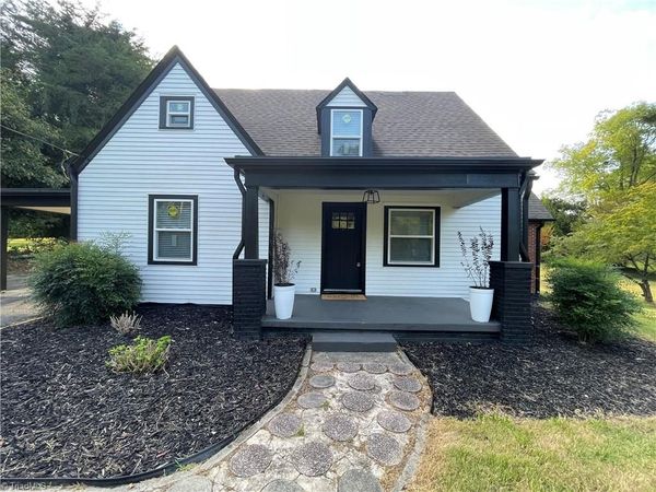 130 Greenway Drive, Mount Airy, NC 27030