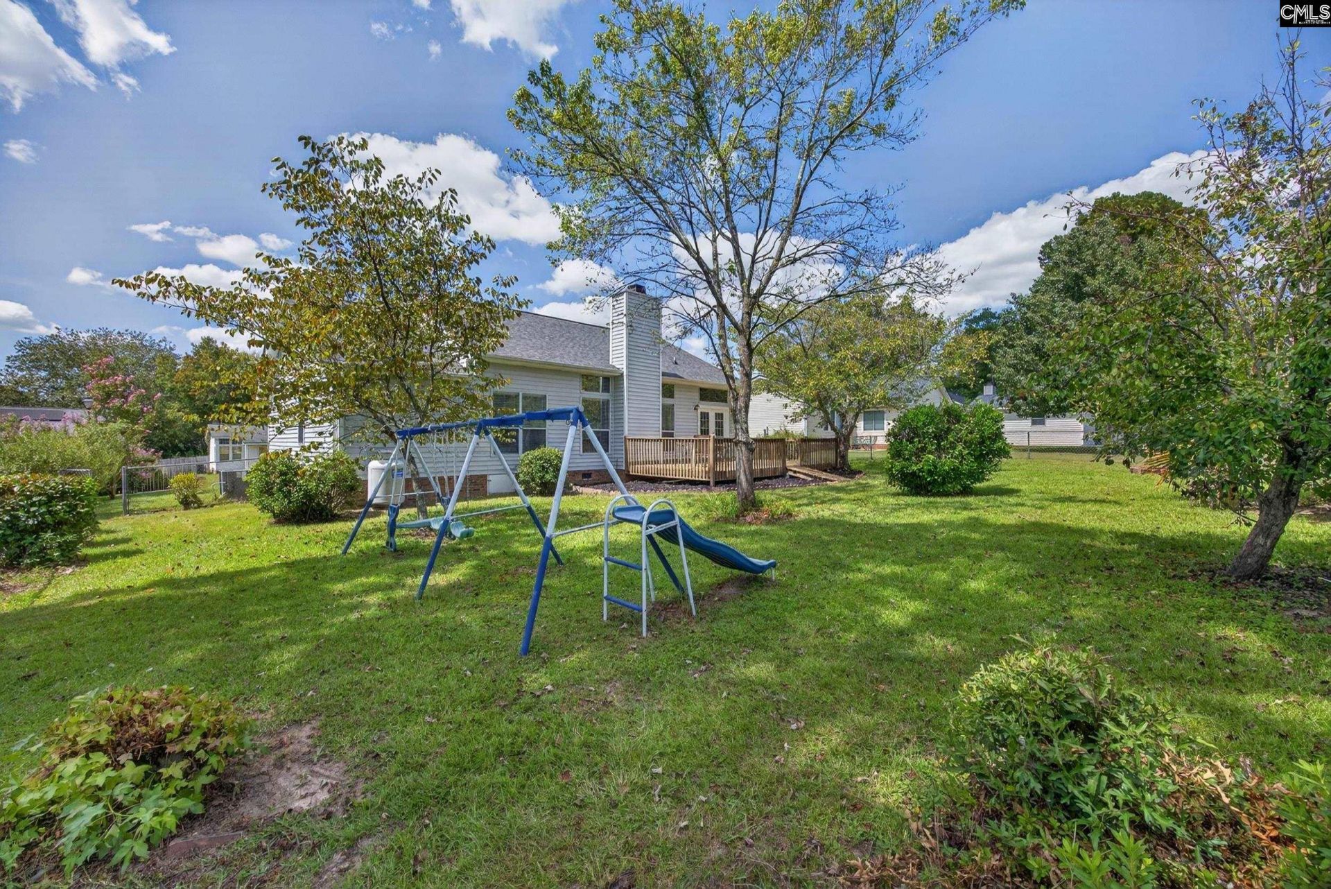 113 Grimsby Lane Photo 24