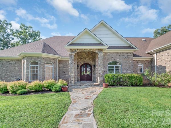 4023 Prosperity Way , Stanley, NC 28164