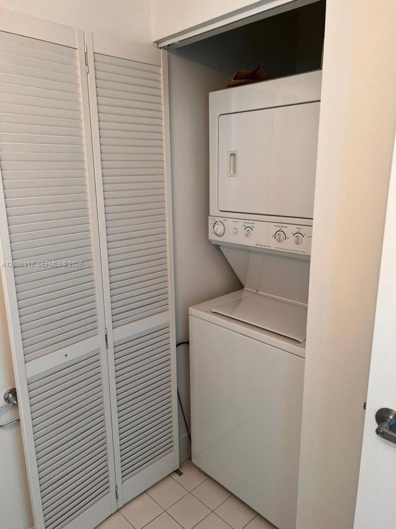 888 Biscayne Blvd, Unit 2602, Miami, FL 33132 Photo