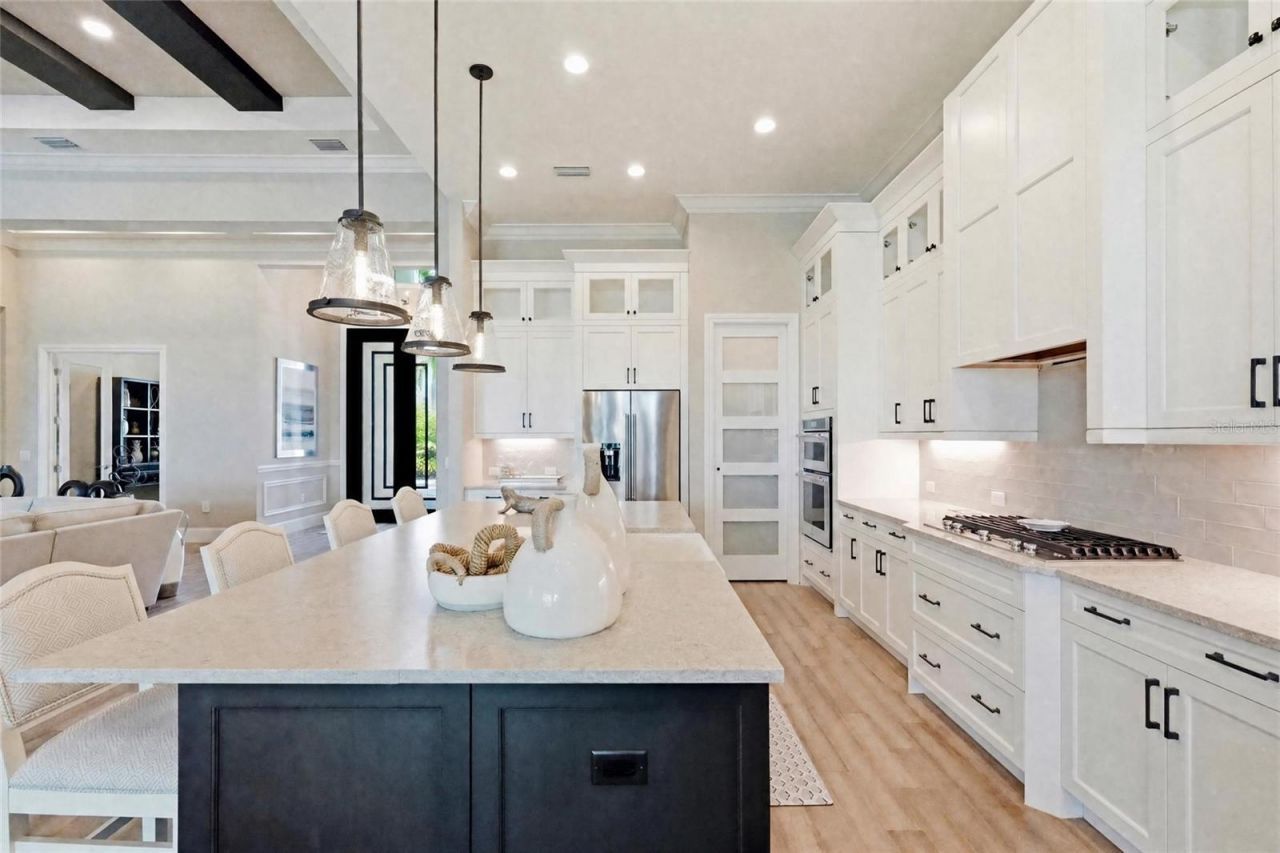 17226 Salerno Drive, Bradenton, FL 34202 Photo