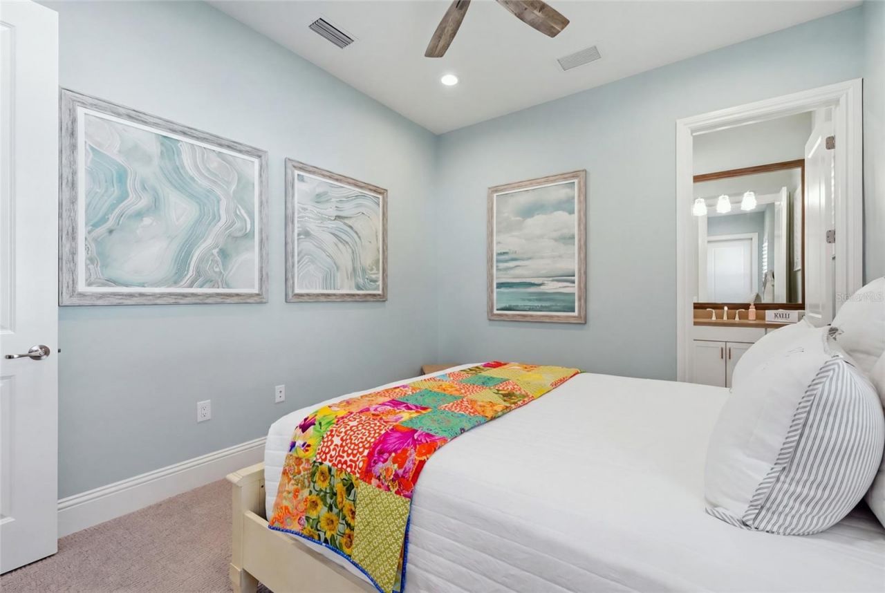 17226 Salerno Drive, Bradenton, FL 34202 Photo
