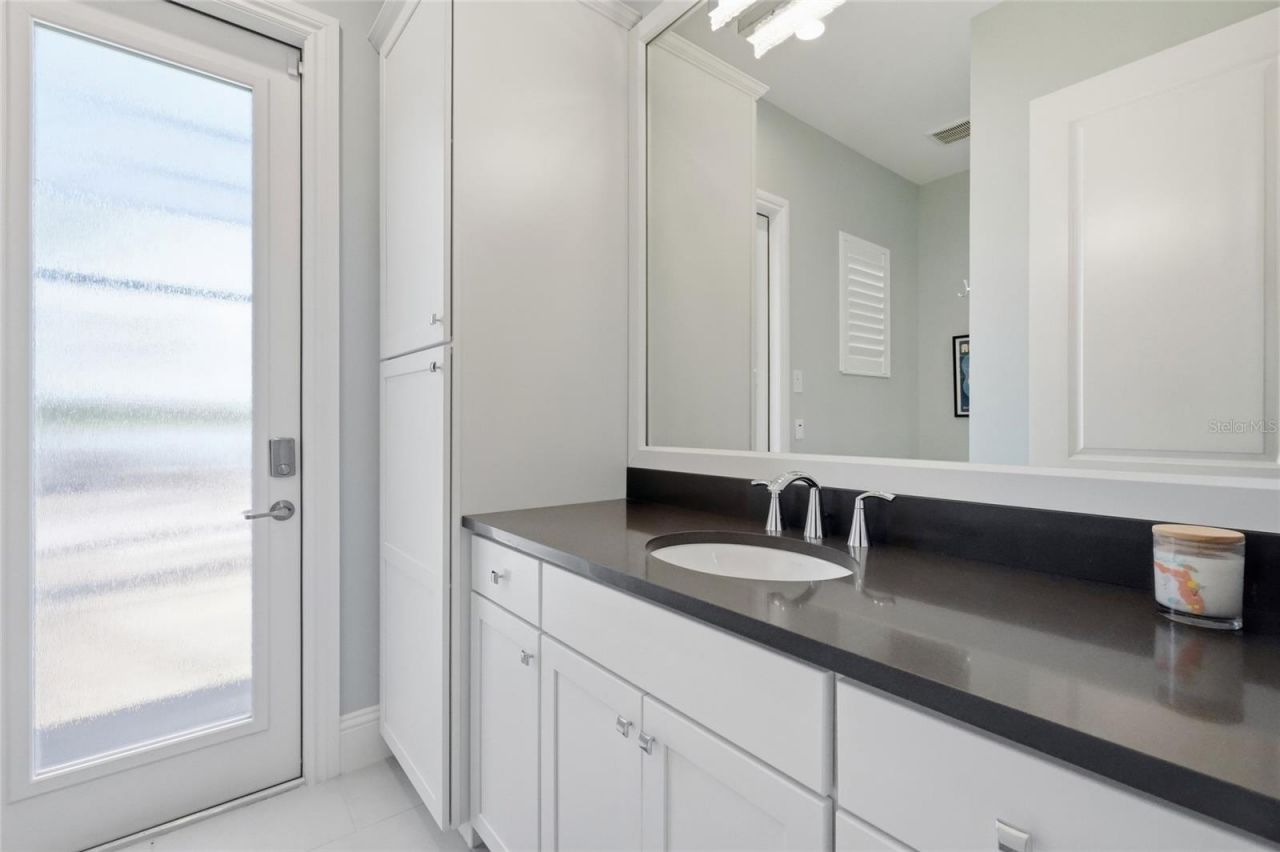 17226 Salerno Drive, Bradenton, FL 34202 Photo
