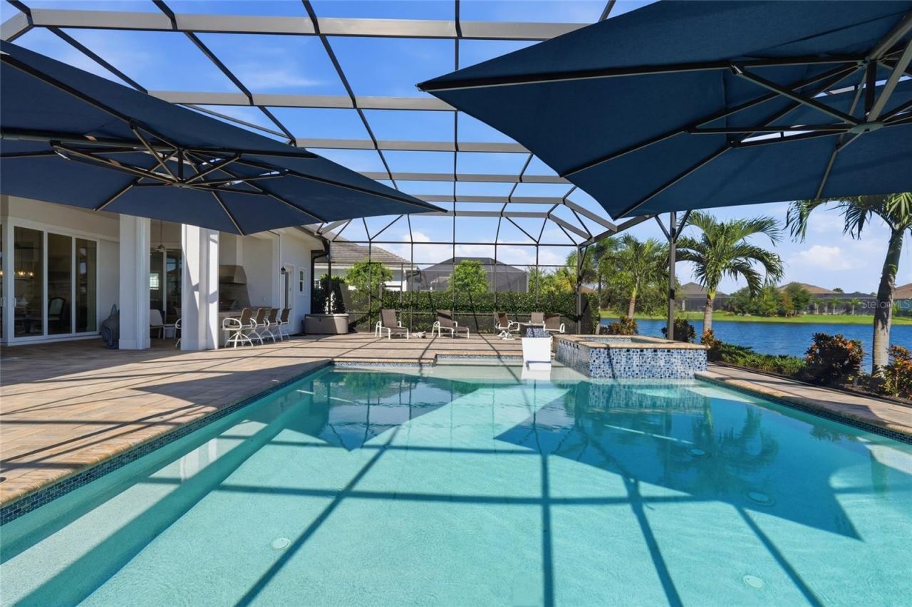 17226 Salerno Drive, Bradenton, FL 34202 Photo