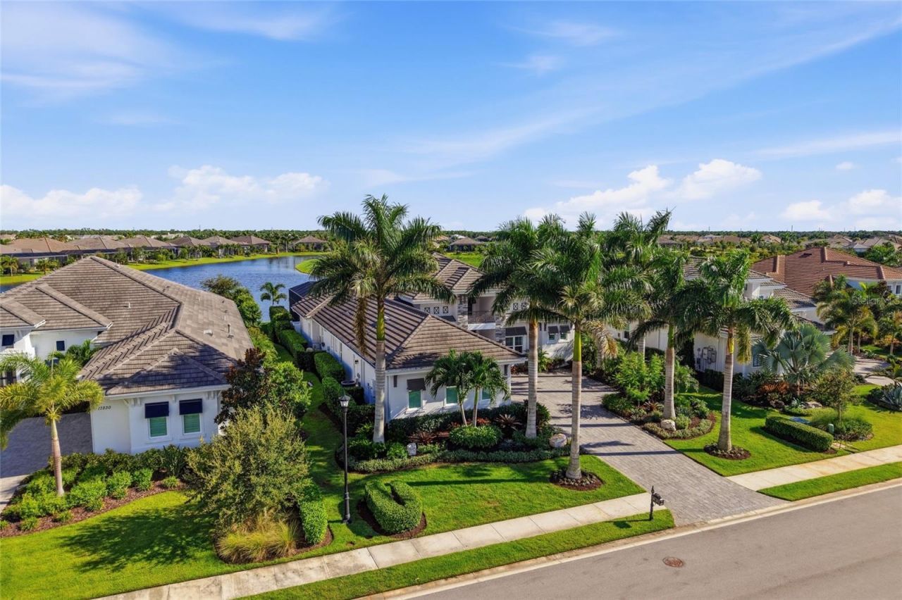 17226 Salerno Drive, Bradenton, FL 34202 Photo