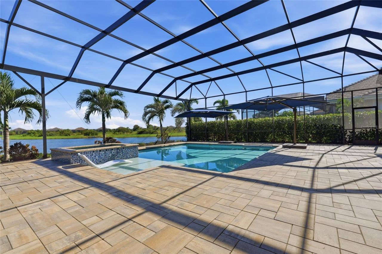 17226 Salerno Drive, Bradenton, FL 34202 Photo