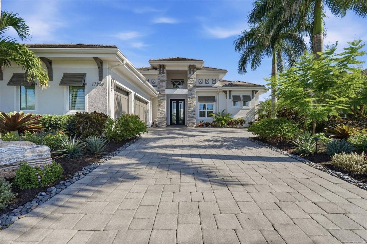 17226 Salerno Drive, Bradenton, FL 34202 Photo