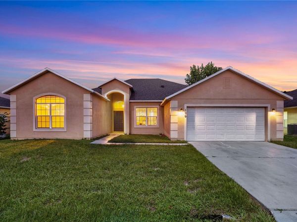 196 AURELIA COURT , KISSIMMEE, FL 34758
