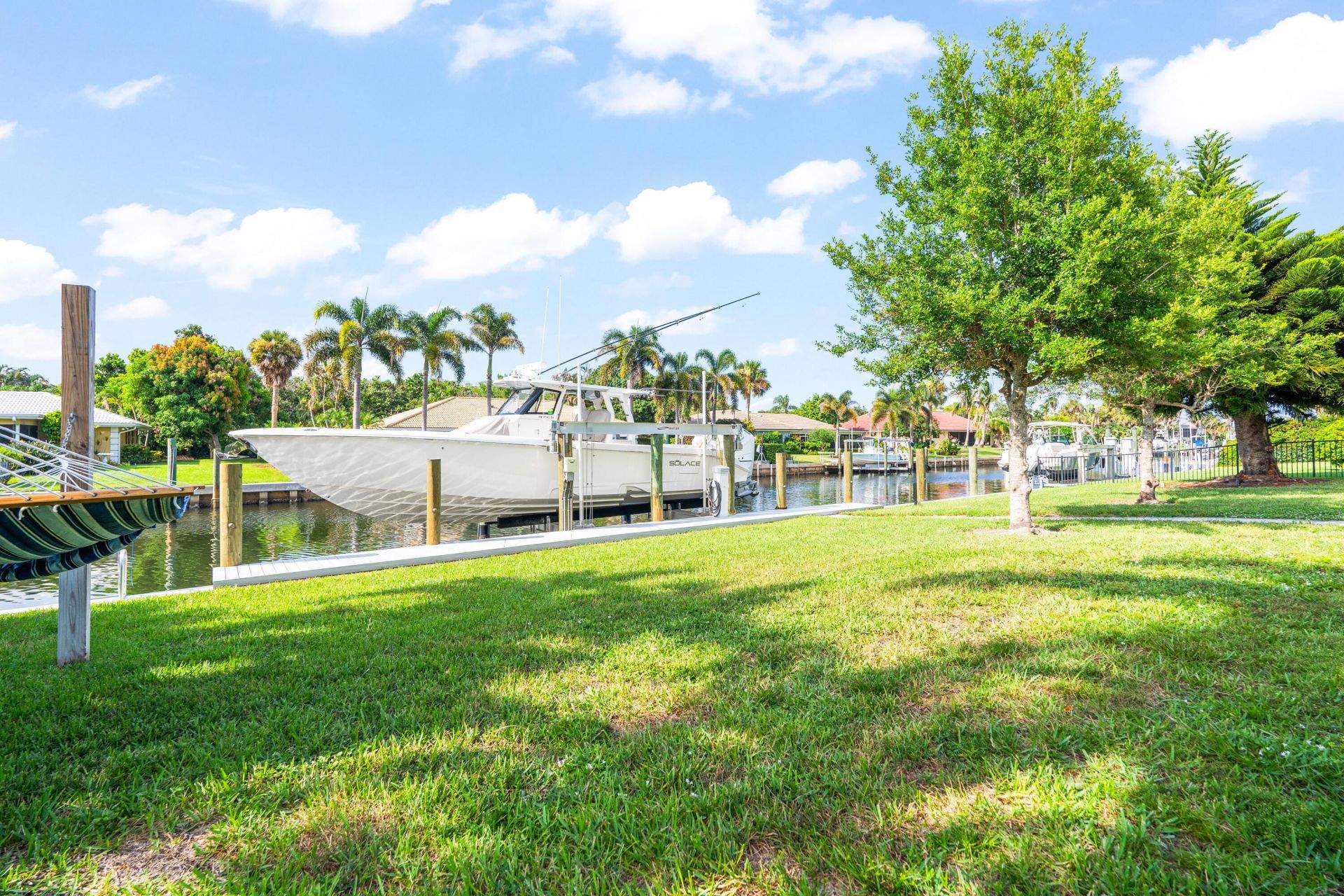 8945 SE Harbor Island Way, Hobe Sound, FL 33455 Photo