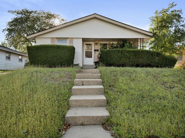 5637 N 86th PLACE, Milwaukee, WI 53225