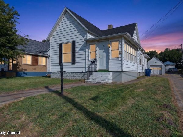 16 Center Street, Logansport, IN 46947