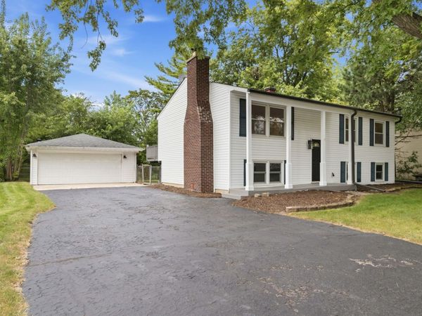30W234 Claymore Lane , Naperville, IL 60563