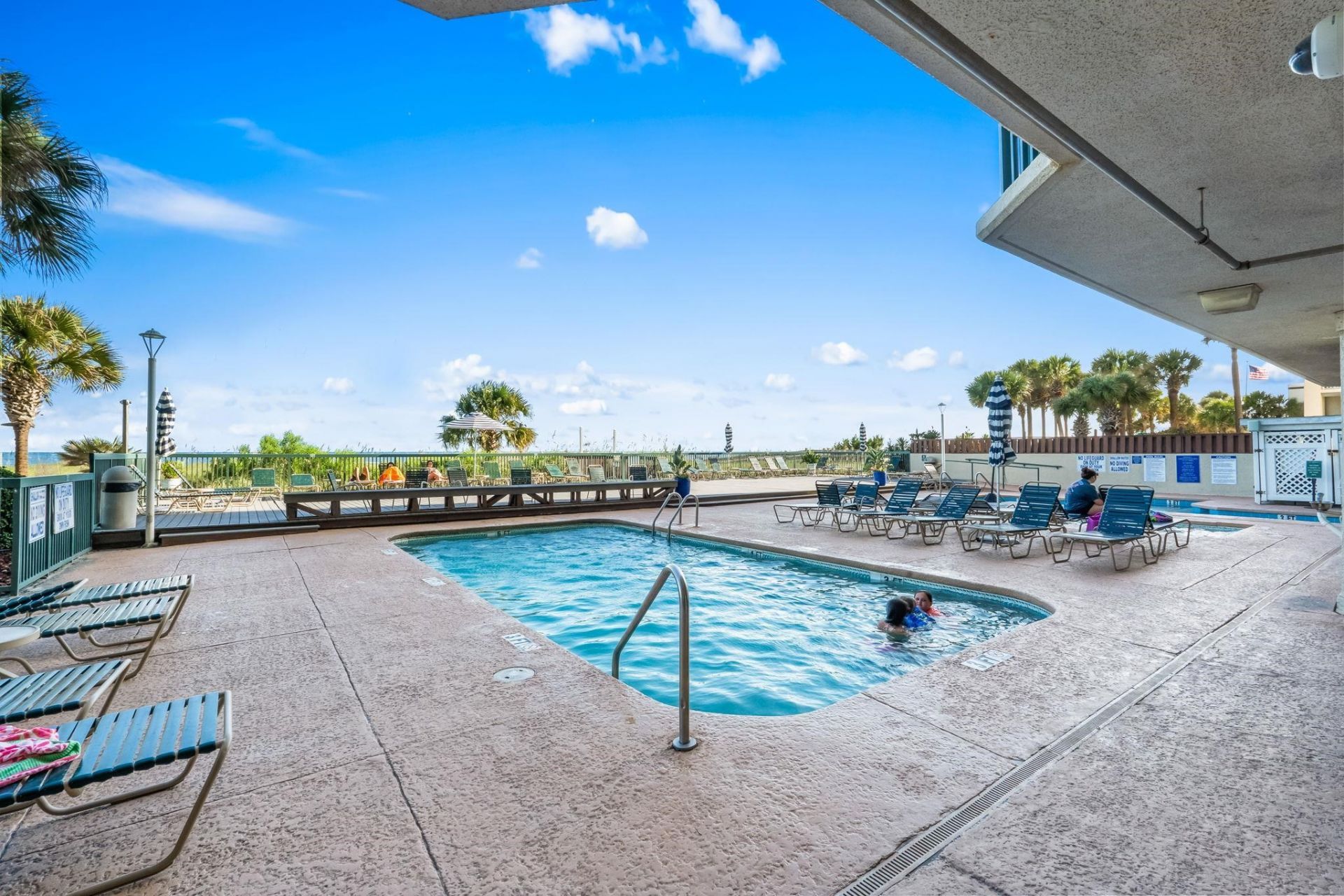 102 N Ocean Blvd. Photo 47