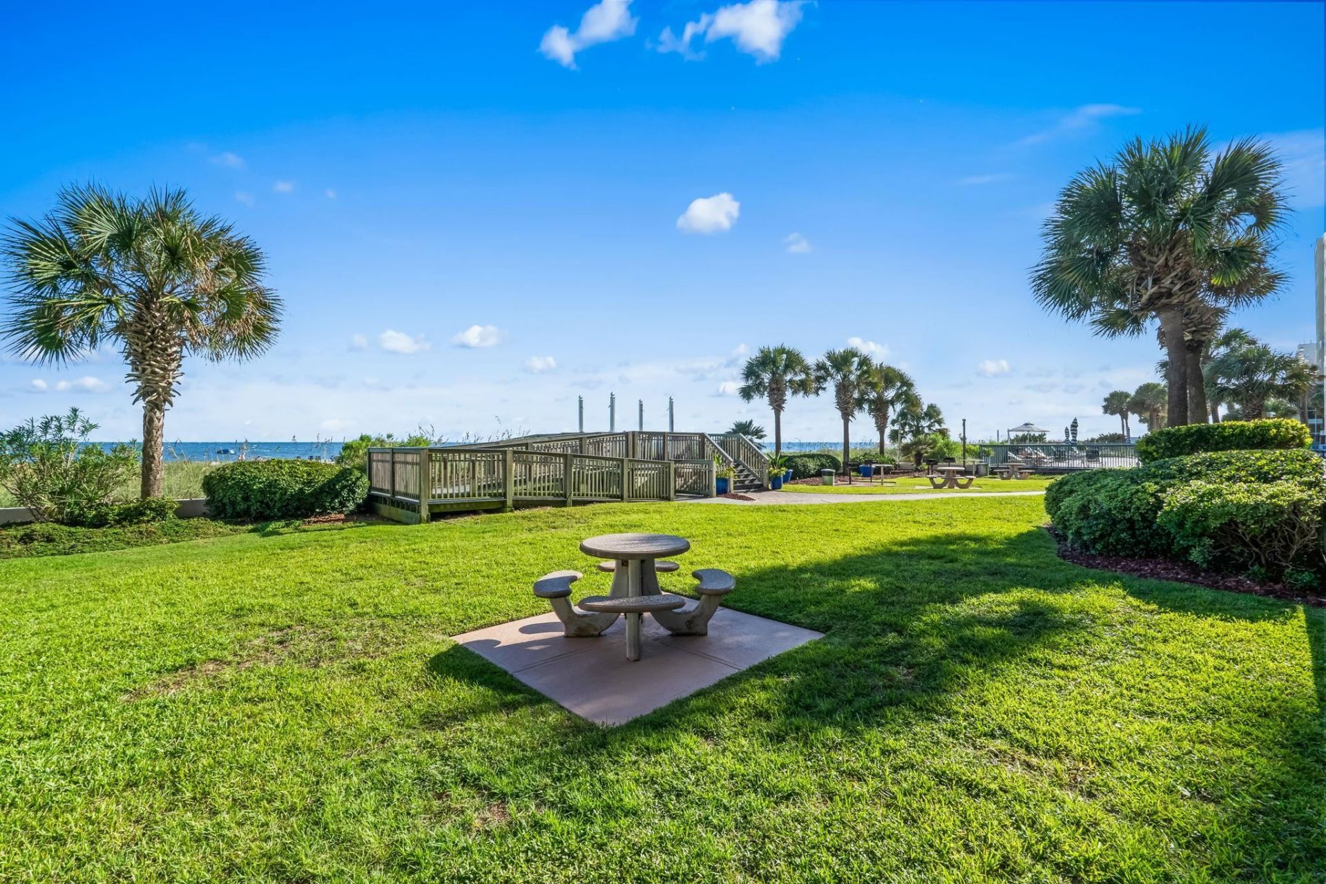 102 N Ocean Blvd. Photo 52