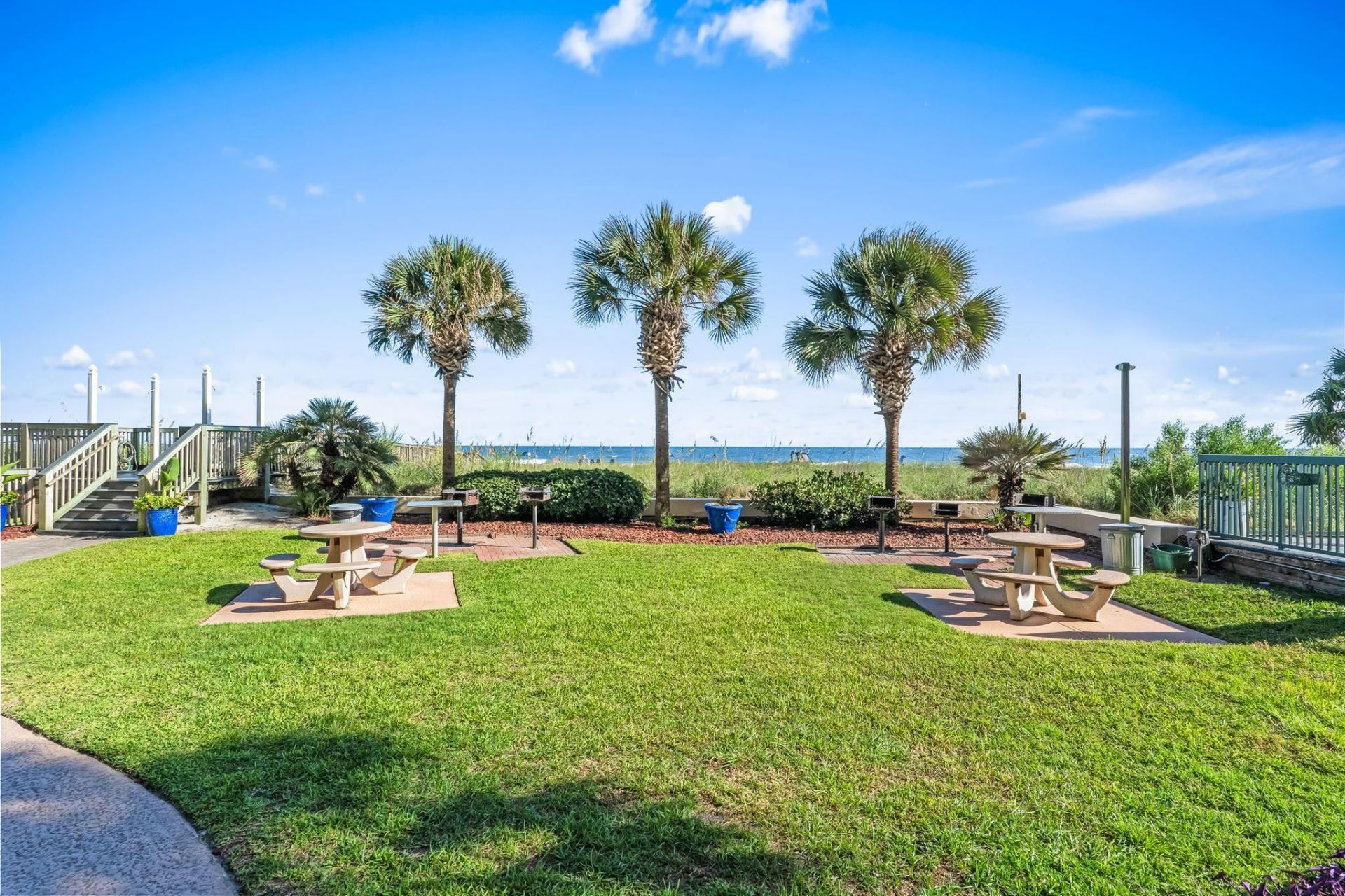 102 N Ocean Blvd. Photo 53
