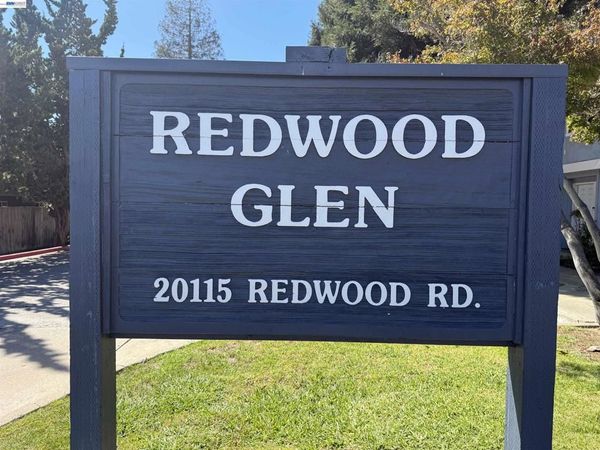20115 Redwood Rd, Unit 15, Castro Valley, CA 94546