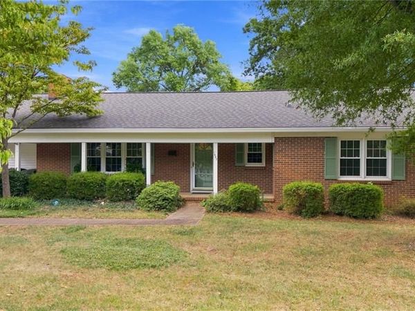 1407 Bolton Street, Winston-Salem, NC 27103
