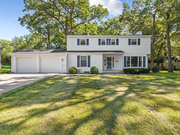 1949 Linn Drive, Owatonna, MN 55060