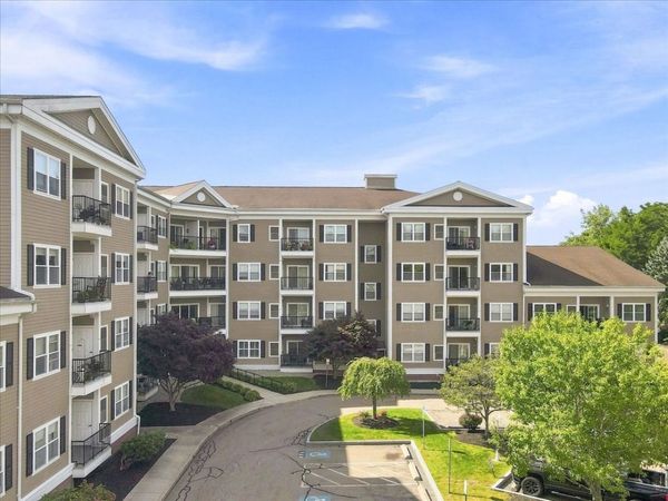 989 East St, Unit 303, Dedham, MA 02026