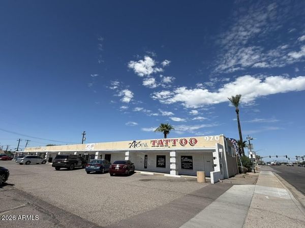 920 N ARIZONA Avenue, Chandler, AZ 85225