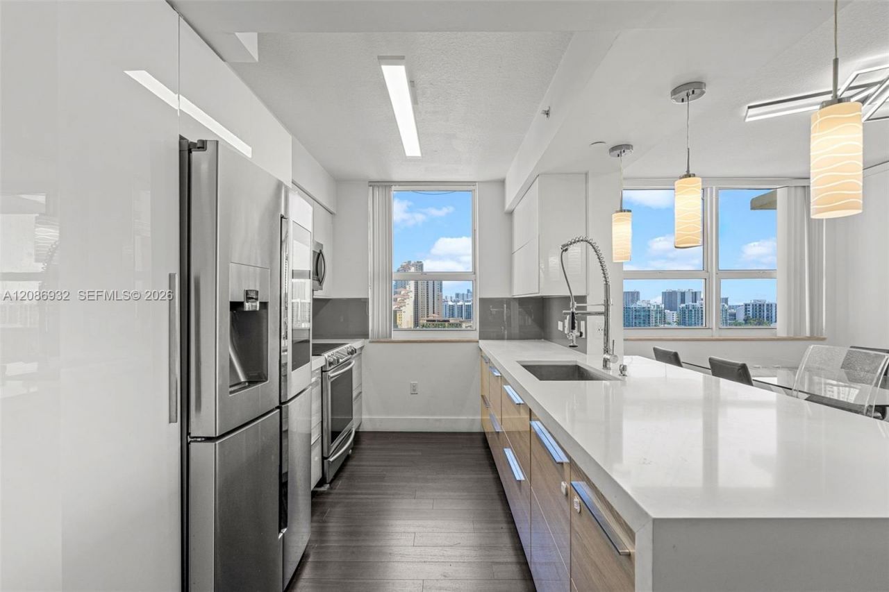 19501 W Country Club Dr, Unit 1508, Aventura, FL 33180 Photo