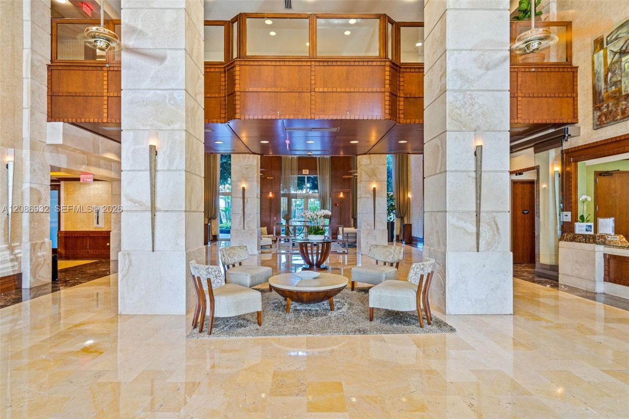 19501 W Country Club Dr, Unit 1508, Aventura, FL 33180 Photo