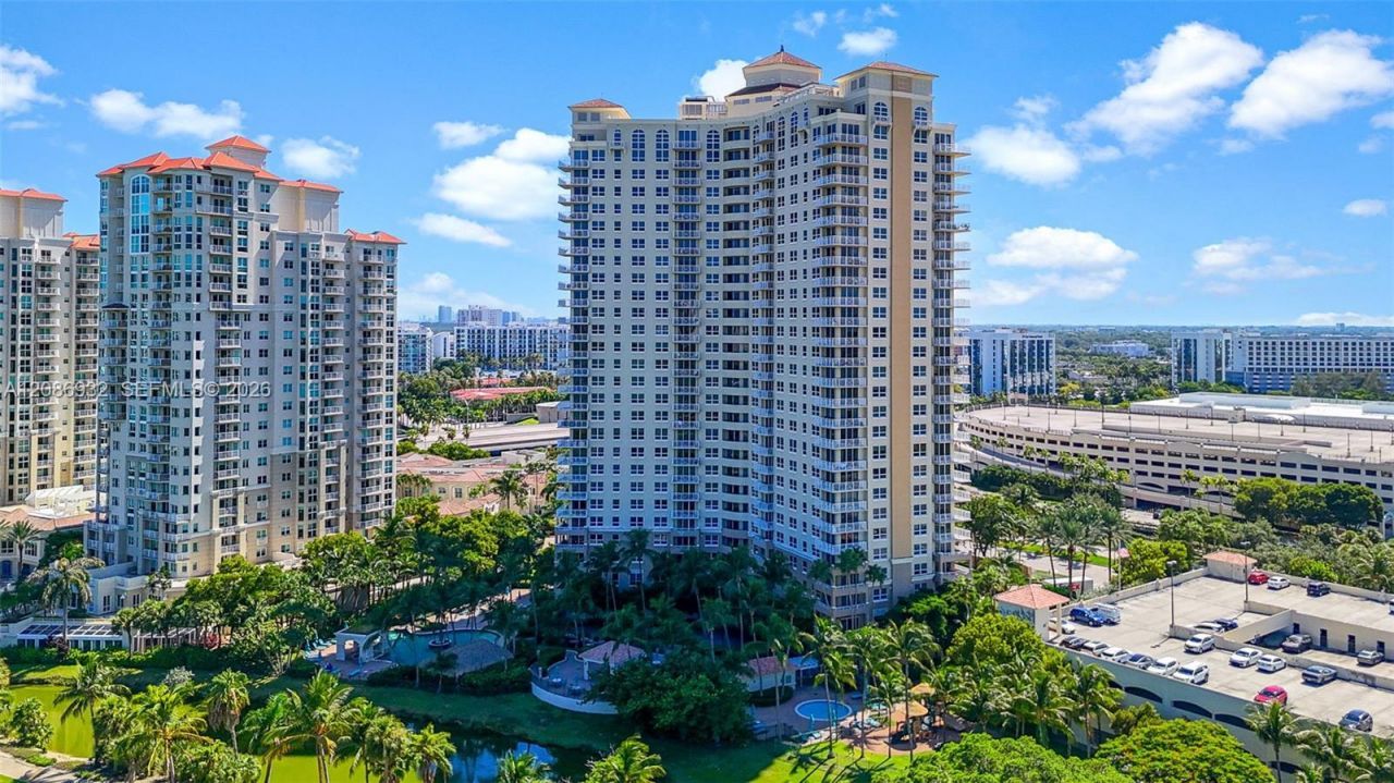 19501 W Country Club Dr, Unit 1508, Aventura, FL 33180 Photo