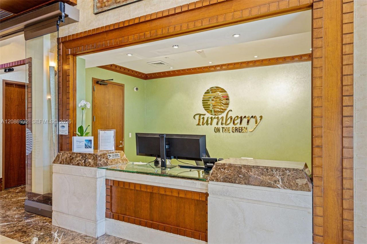 19501 W Country Club Dr, Unit 1508, Aventura, FL 33180 Photo