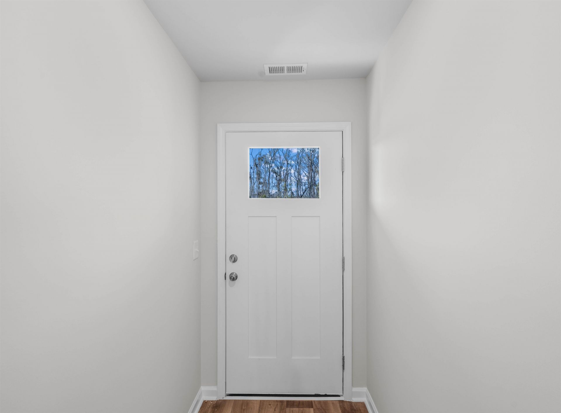 613 Green Valley Way Photo 26