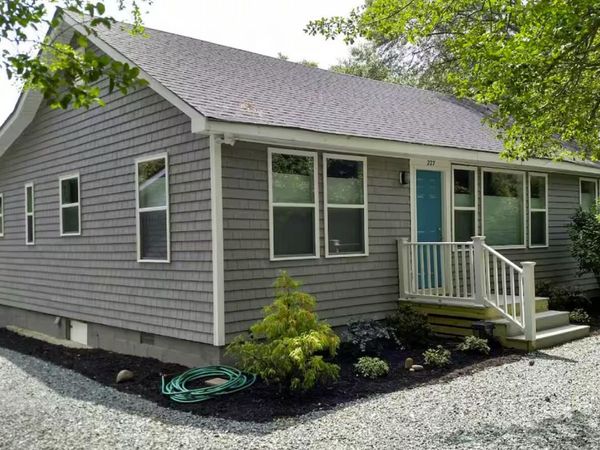 227 Colonial Beach Road, Jarvisburg, NC 27947